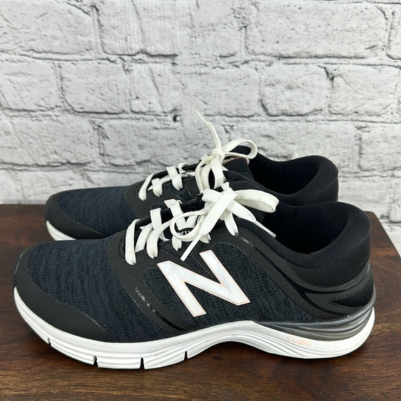 NEW BALANCE 711 V2 Cush+ Running Training Sneaker 8 Black EUC! - Picture 4 of 9